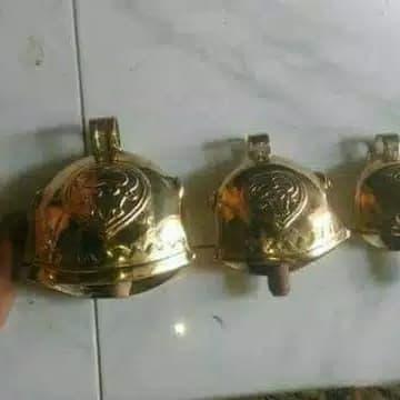 Gambar Lonceng Sapi,Gentho Sapi Ukuran Jumbo. Asli Bahan Kuningan dari agenbadas undefined Tokopedia