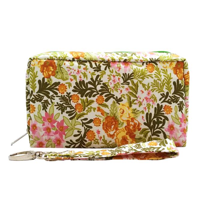 Gambar Bank Book Organizer Motif Bunga (Bisa untuk Tab 6 inch) - bunga hijau dari Pusat Grosir Eceran undefined Tokopedia