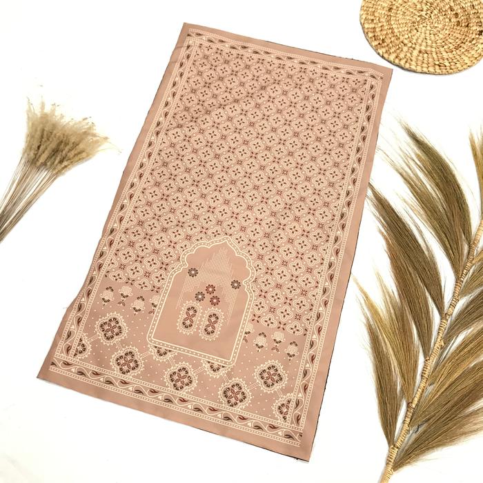 Gambar PRAY2GO - SAJADAH, RAMLAH BY PORT OF TASYA - TANPA BOX dari PRAY2GO undefined Tokopedia