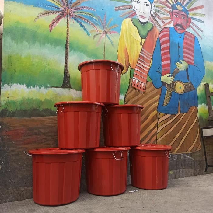 Gambar ember air murah ember besar UK 60L ember plastik - Merah dari Bintang furniture online undefined Tokopedia