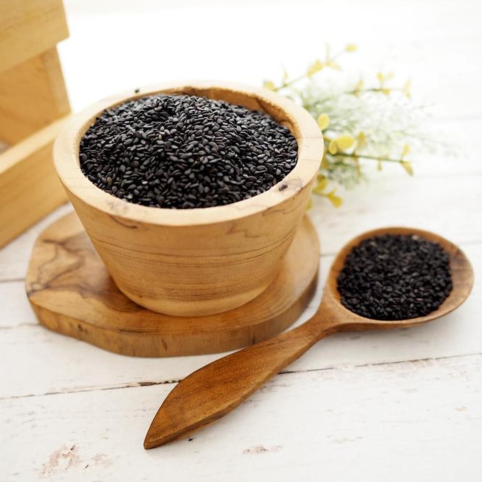 Gambar Wijen Hitam (Black Sesame Seed) 1kg dari Nourish Indonesia undefined Tokopedia