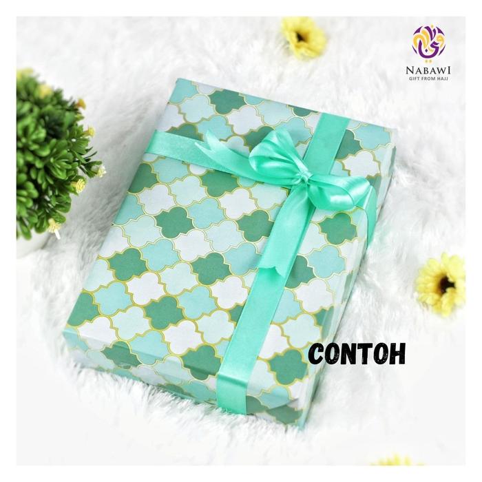 Gambar Jasa bungkus kado / bungkus kado - L dari Nabawi Oleh Oleh Umroh Haji undefined Tokopedia
