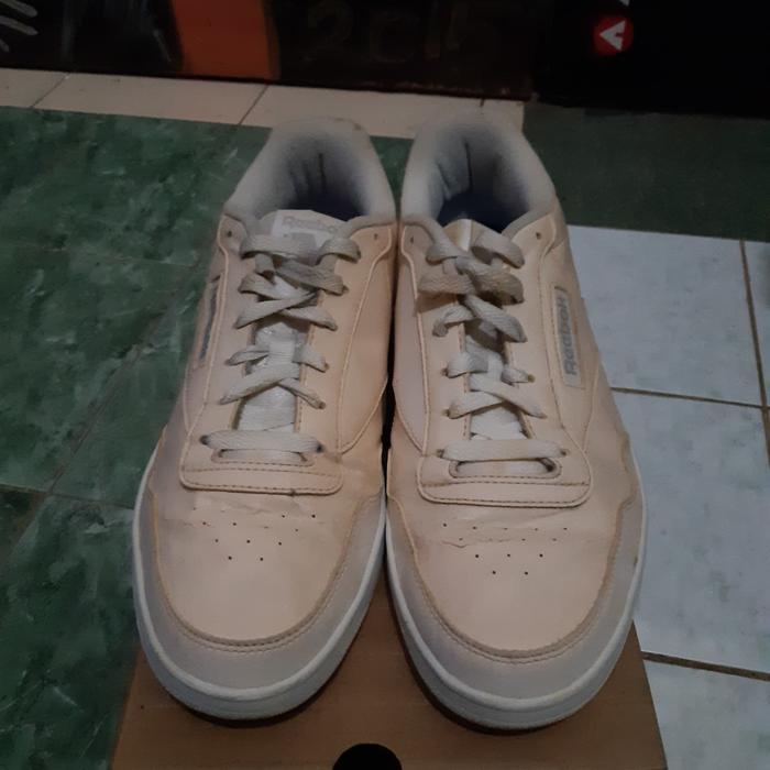 reebok cream white