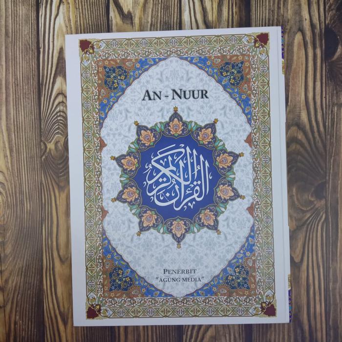 Gambar Al Quran Istiqlal A3, Al Quran Besar A3 Lansia, Al Quran Tanpa Terjema - Putih dari NabawiPustaka undefined Tokopedia