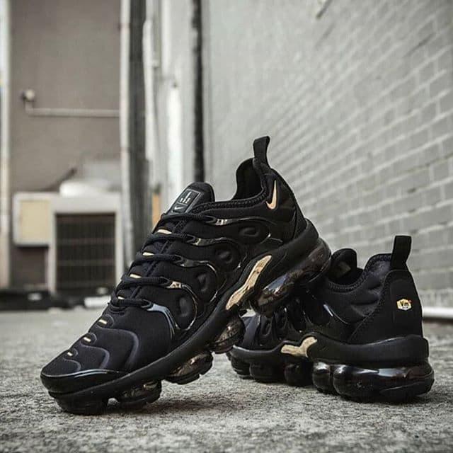 air vapormax plus tn