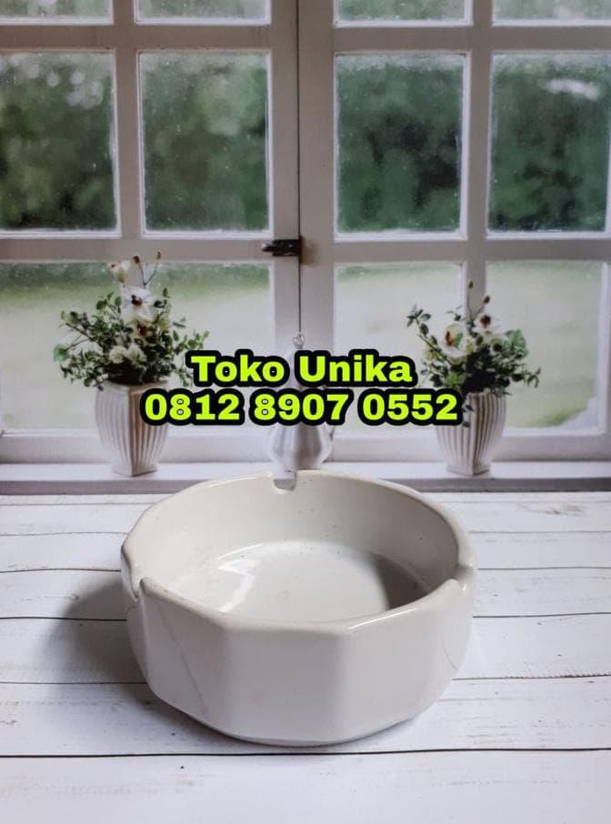 Gambar Diskon Asbak Keramik Cuci Gudang Awal Tahun dari luccymart07 undefined Tokopedia