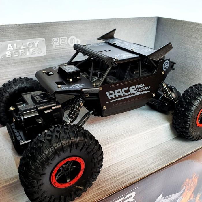 Gambar Mobil Remote Control Offroad Monster Truck RC Rock Crawler 4WD cakep - Hitam dari GarasiMobilRC undefined Tokopedia