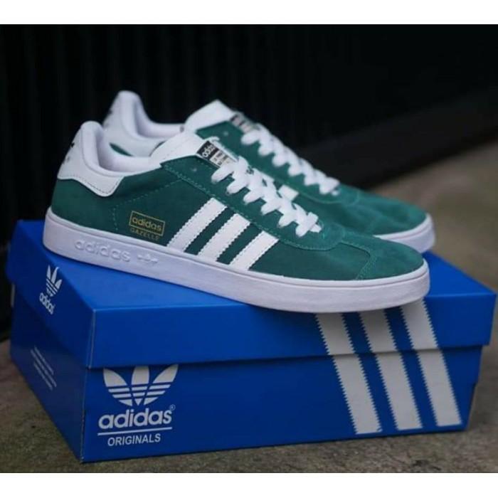 Sepatu Adidas Gazelle Suede Premium hijau tosca, 39