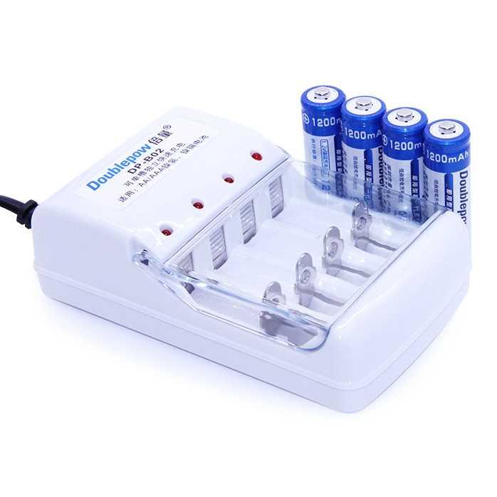 Gambar cashan Charger Baterai 4 slot AA/AAA with 4PCS AA 1200mAh - Putih dari ER-PERABOT undefined Tokopedia