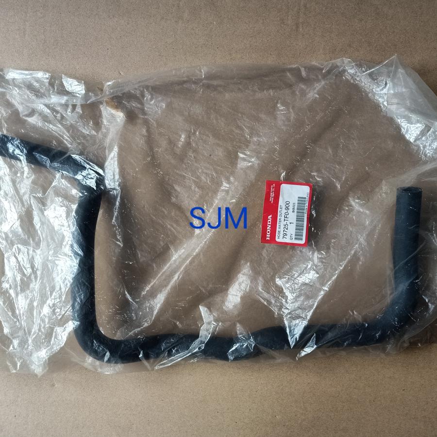 82c70ae9-d12e-42d5-b6e7-
