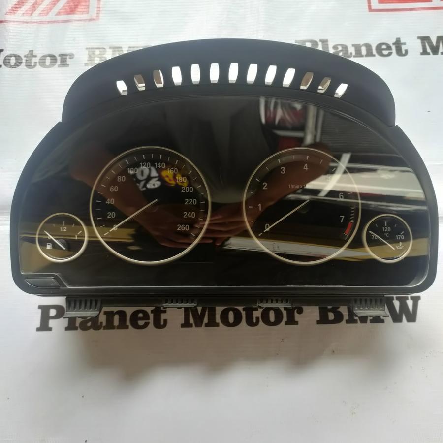 instrument spidometer BMW F10 lci F18 lci F11 lci X3 X25