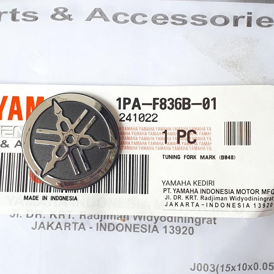Genuine Part Yamaha YZF R3 2015-2018 Yamaha Tuning Fork Mark
