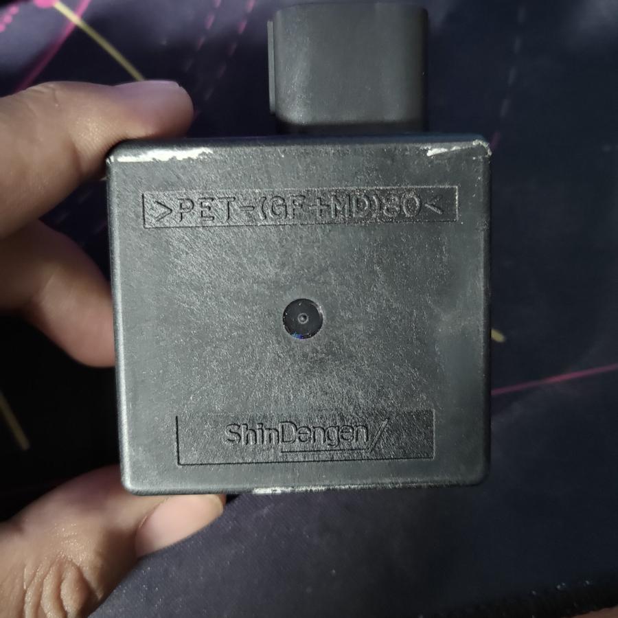 Genuine Parts Yamaha YZF R3/MT 03 2022-2024 Flasher Count