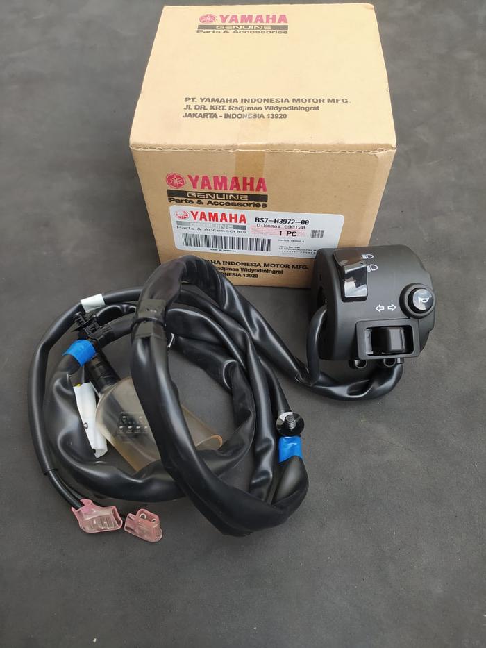 Genuine Parts Yamaha YZR R3 2019-2024 Left Switch Handle Assy BS7