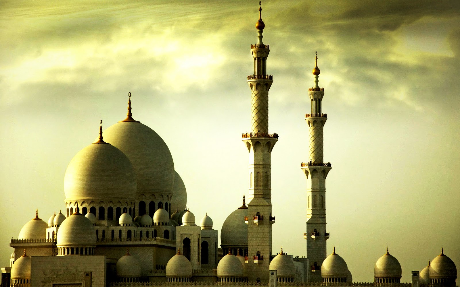 Masjid AL-MUBAROQAH