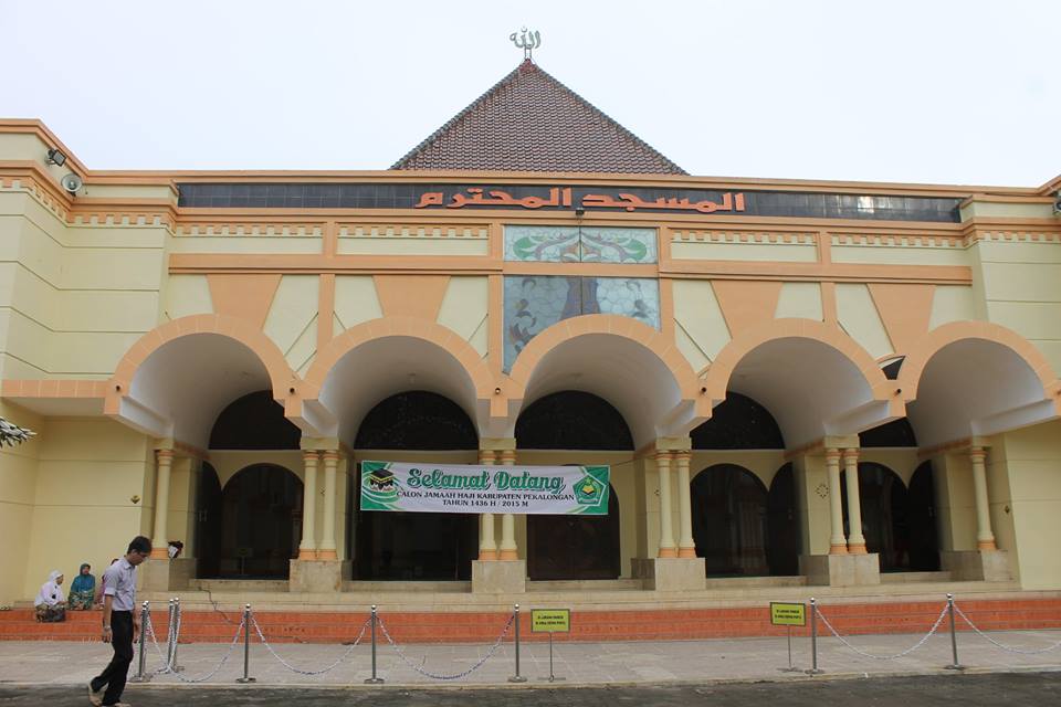 Masjid AL-MUHTAROM