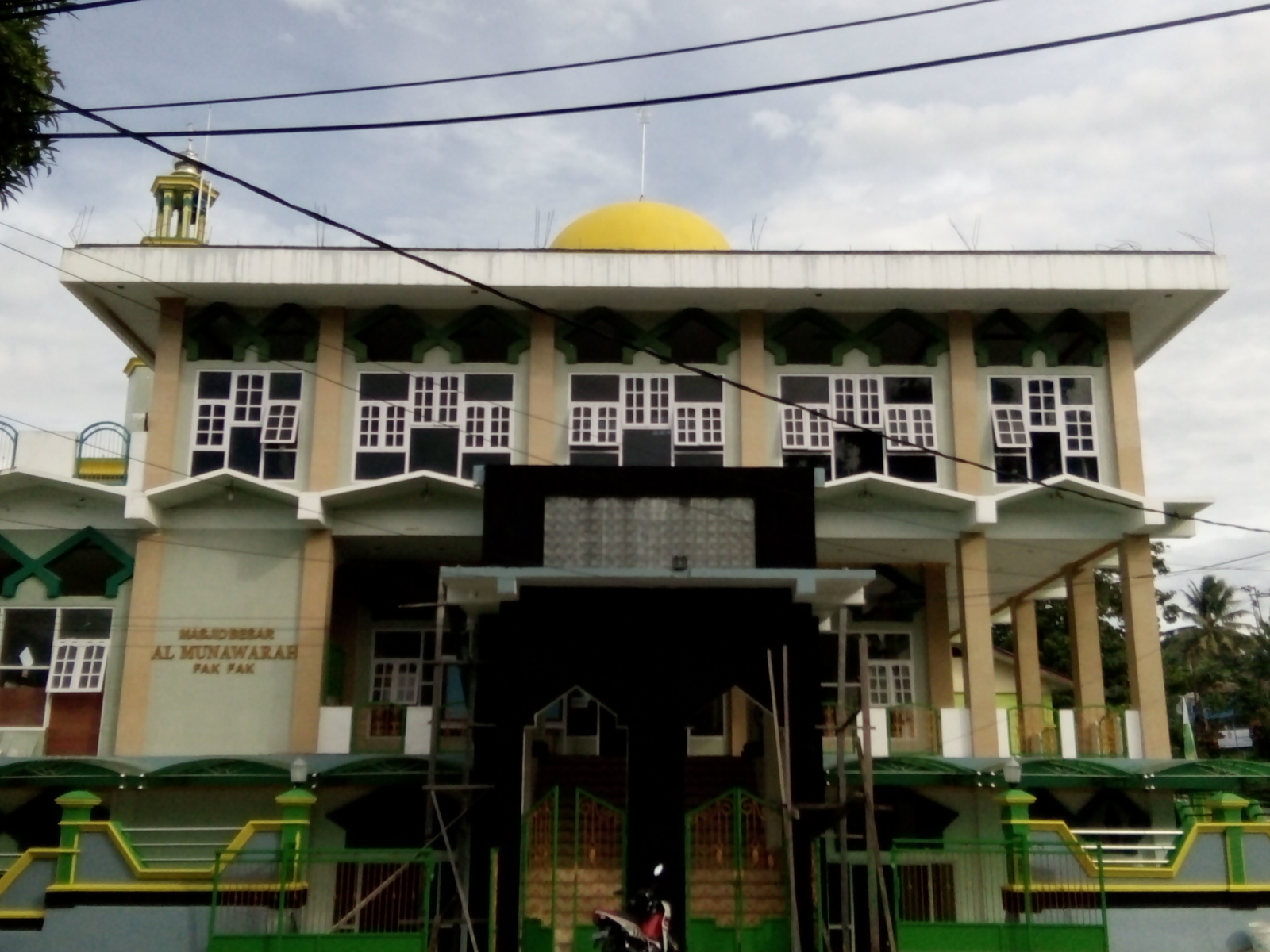 Masjid AL MUNAWWARAH