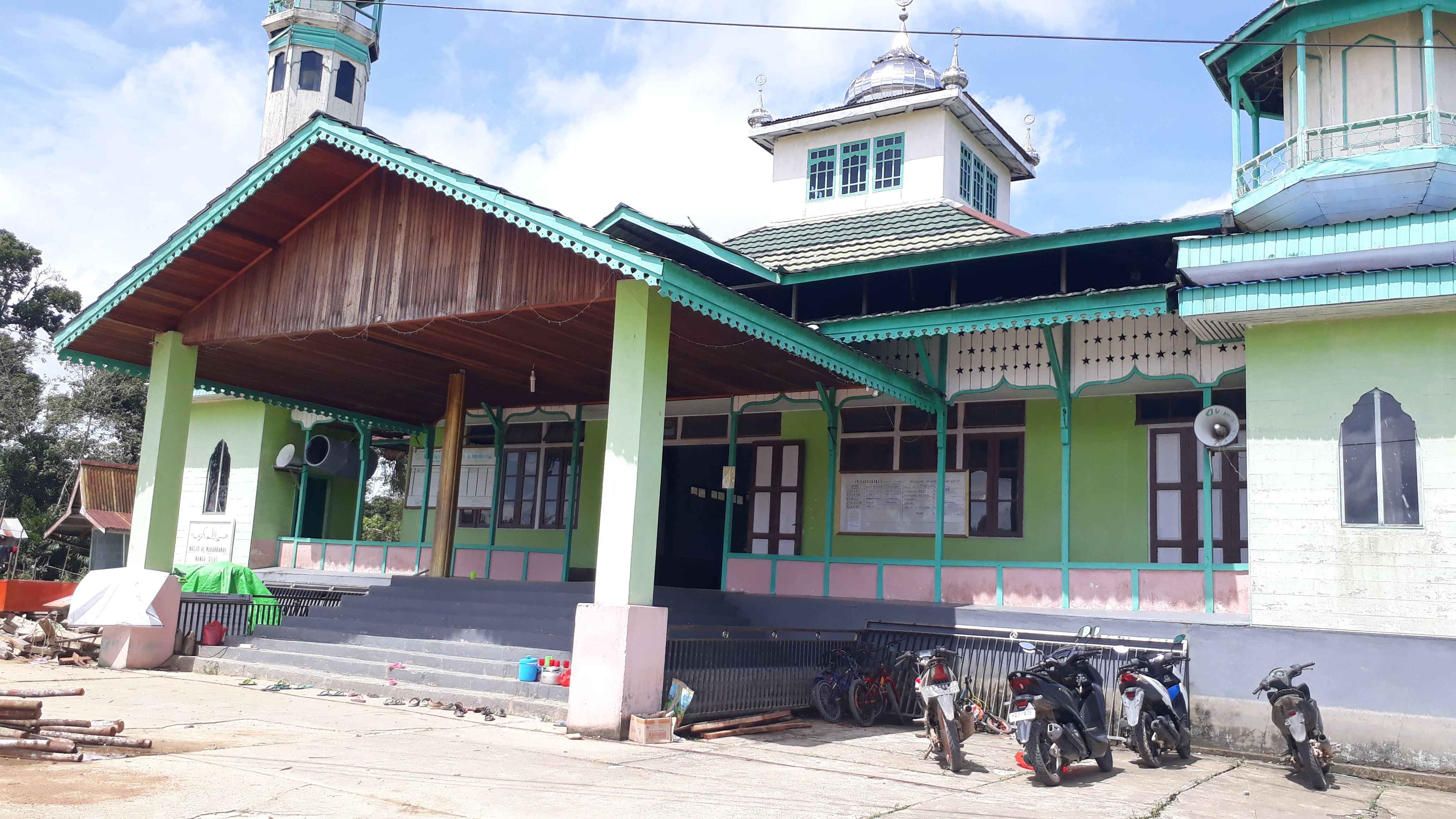 Masjid AL-MUKARROMAH