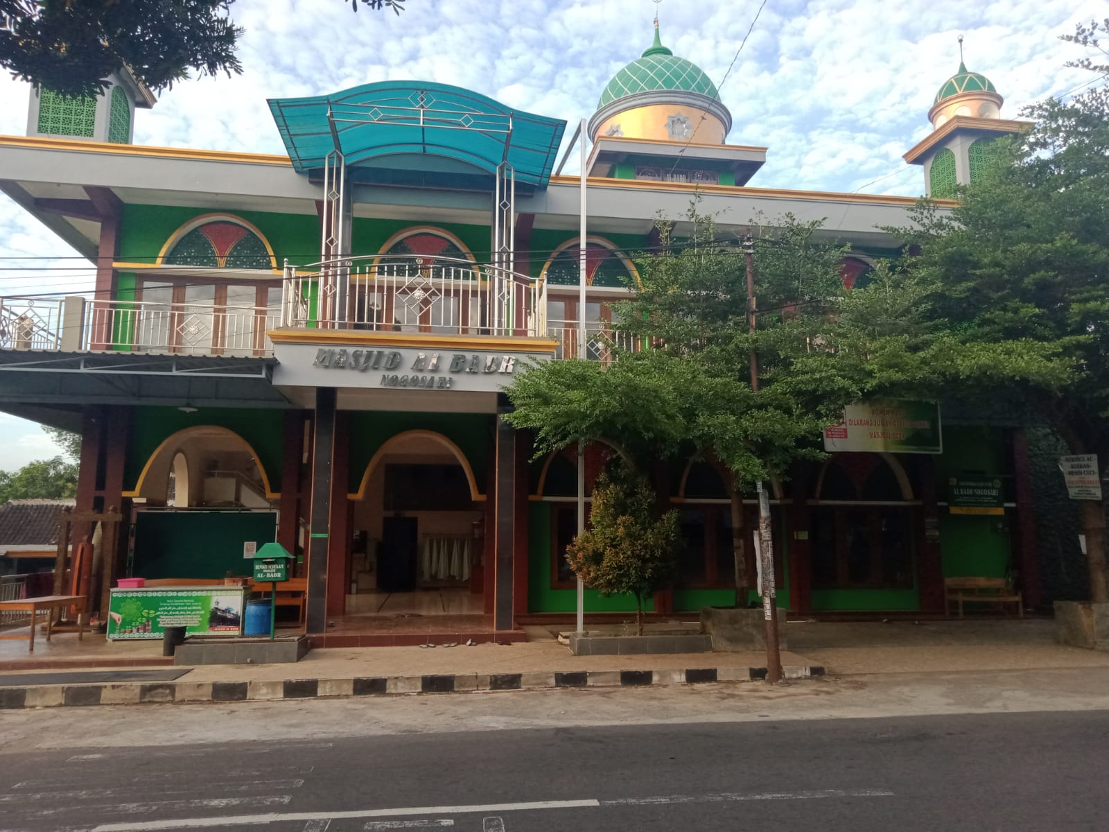 Masjid AL-BADAR